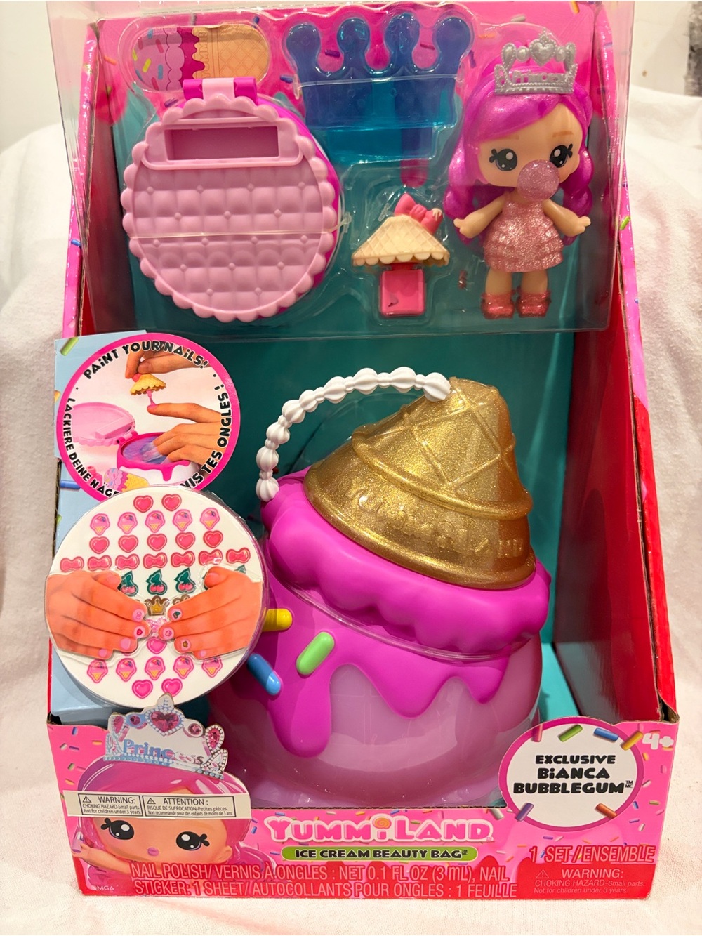 Yummi-Land Ice Cream Beauty Bag Playset Bianca Bubblegum Doll NIB